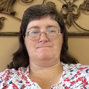 Meet your Posher, Cassandra